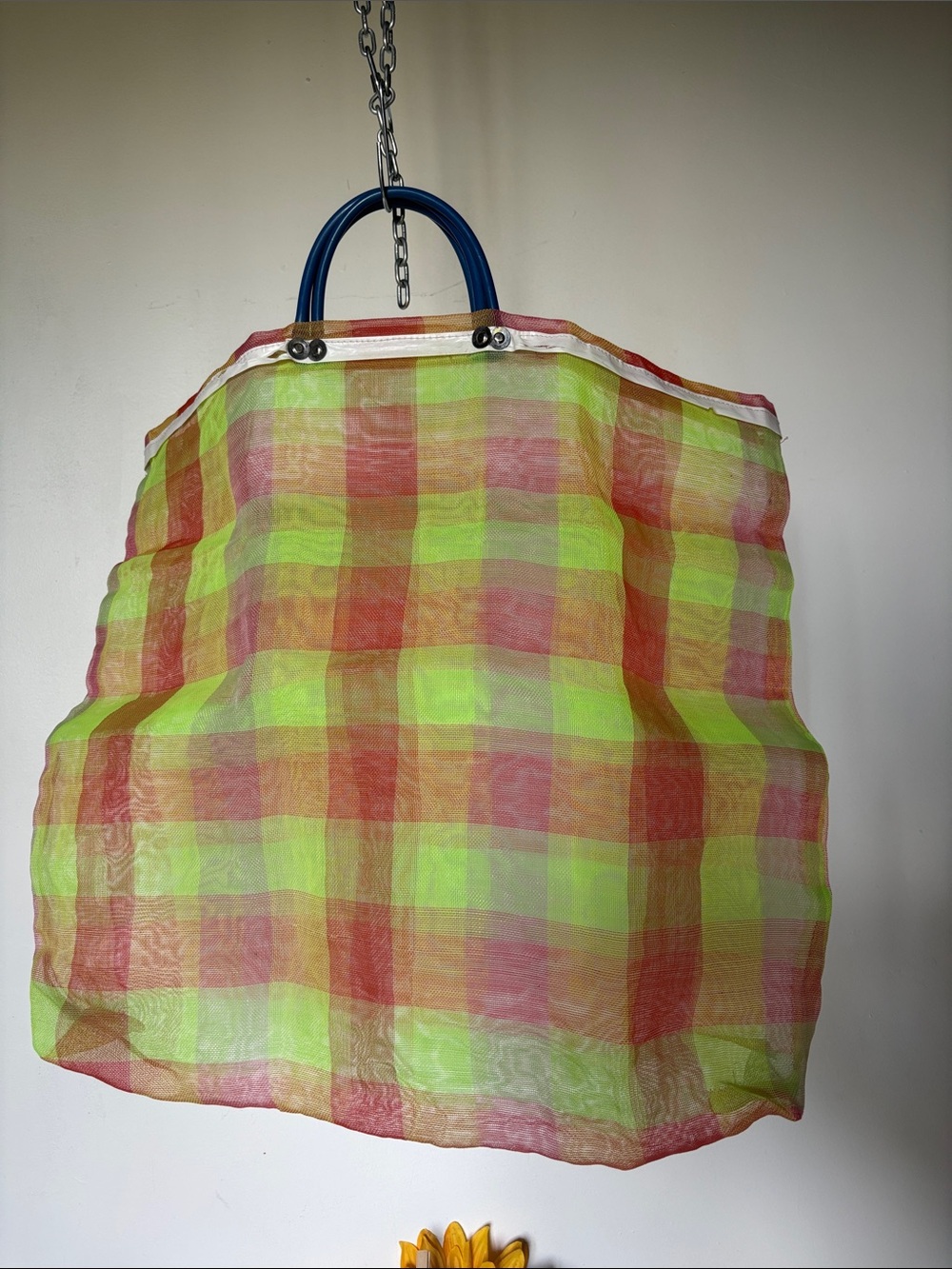 1980s Vintage Woven Plastic Mesh Beach Tote and Reusable Produce Bags